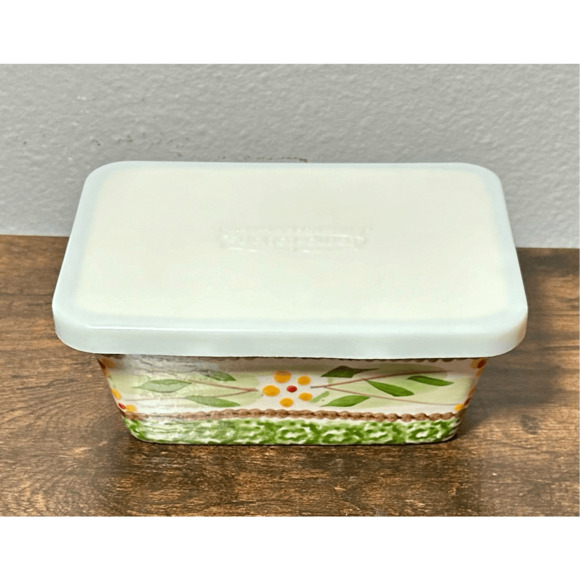 Temptations by Tara Presentable Ovenware Old World Green Small Loaf Pan w/ lid - Picture 3 of 12